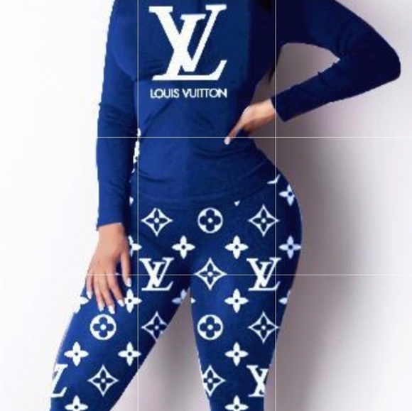 2-piece lounge/outerwear set - Picture 2 of 3